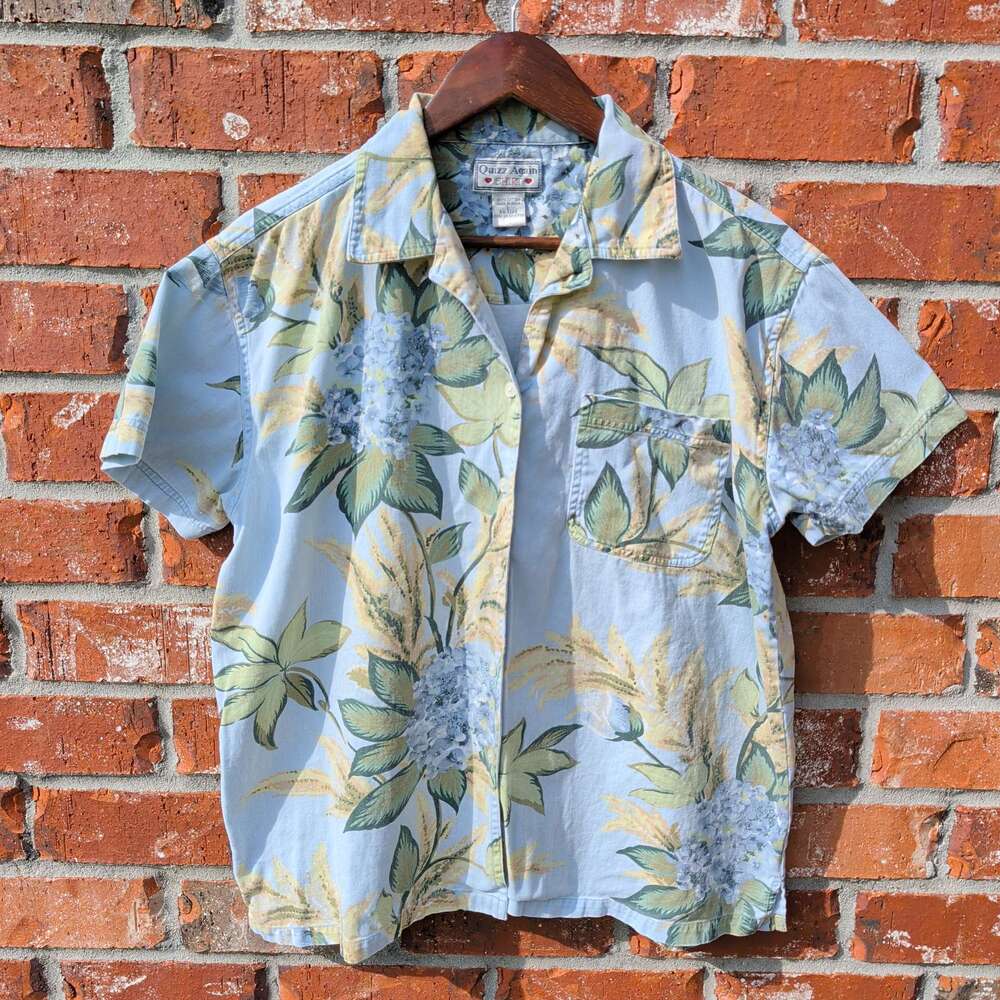 Quizz Again Floral Denim Shirt Mens L Blue Hydrangea Print Short Sleeve